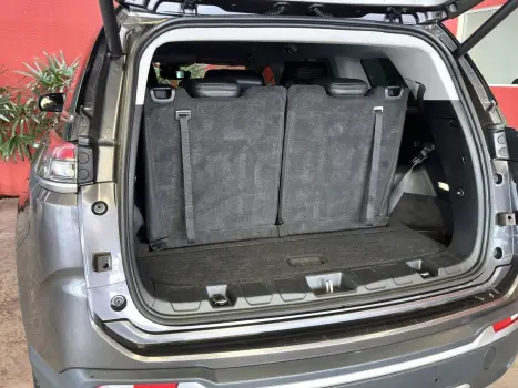 COMMANDER 1.3 T270 TURBO FLEX LIMITED AT6