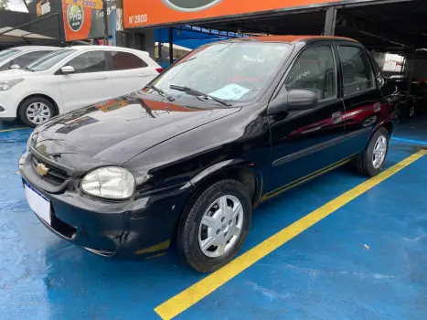 CHEVROLET Classic 4 portas