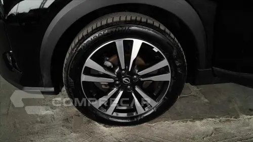 KICKS PLAY 1.6 16V FLEXSTART SENSE XTRONIC