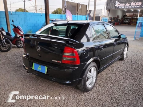 Astra Hatch 2.0 16V 4P GSI
