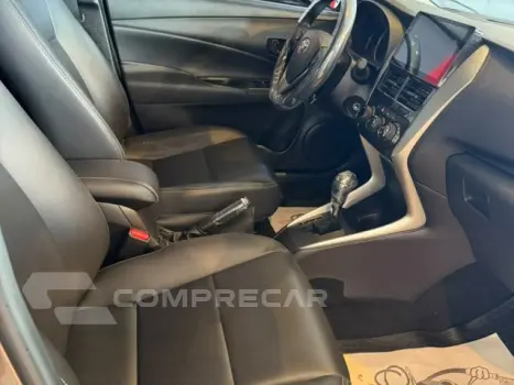 YARIS SEDAN - 1.5 16V SEDAN XL LIVE MULTIDRIVE