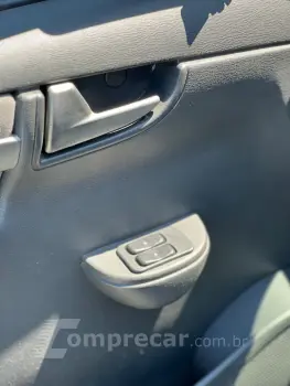 CELTA 1.0 MPFI LT 8V