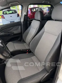 VOYAGE 1.0 MI Trendline 8V