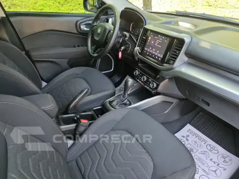 TORO 2.0 16V Turbo Freedom 4WD AT9