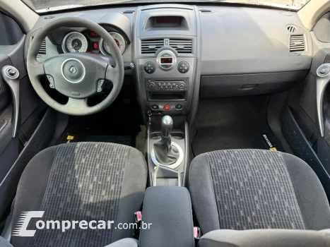 Megane Grand Tour 1.6 16V 4P FLEX DYNAMIQUE