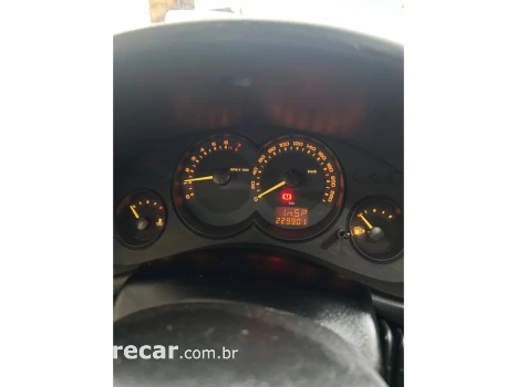 CLASSIC 1.0 MPFI LS 8V FLEX 4P MANUAL