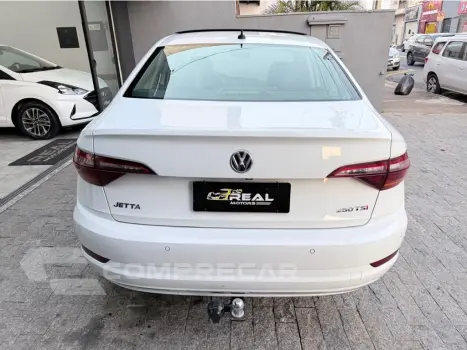 JETTA 1.4 250 TSI TOTAL FLEX COMFORTLINE TIPTRONIC