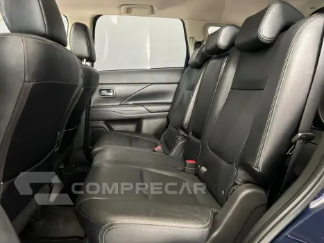 OUTLANDER 2.0 COMFORT 16V GASOLINA 4P AUTOMÁTICO