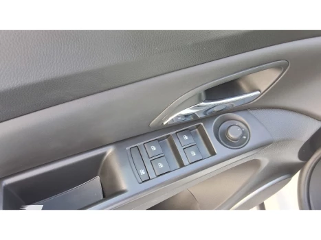 CRUZE 1.8 LT SPORT6 16V FLEX 4P AUTOMATICO