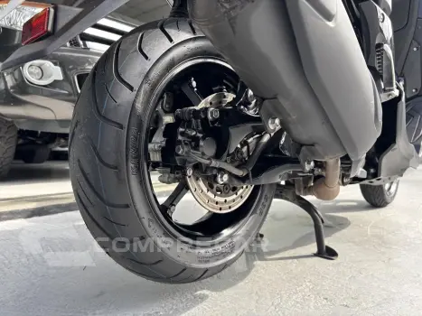 NMAX 160 ABS