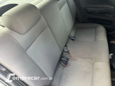Gol (novo) 1.0 Mi Total Flex 8V 4p
