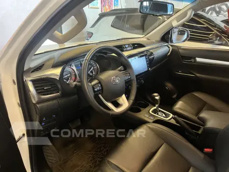 Hilux Caminhonete 2.8 16V SRV 4X4 DIESEL CABINE DUPLA AUTOMÁ