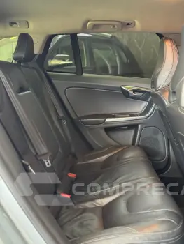 V60 2.0 T5 R Design Turbo