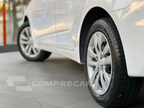 HB20S 1.6 COMFORT PLUS 16V FLEX 4P AUTOMÁTICO