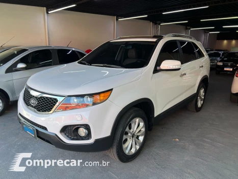 Kia SORENTO 2.4 EX2 4X2 16V 7 Lugares 4 portas