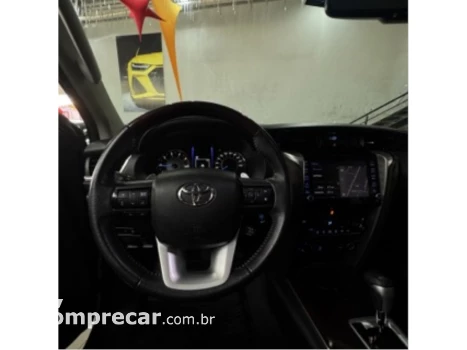 HILUX SW4 2.8 SRX 4X4 16V TURBO INTERCOOLER DIESEL 4P AUTOMÁ