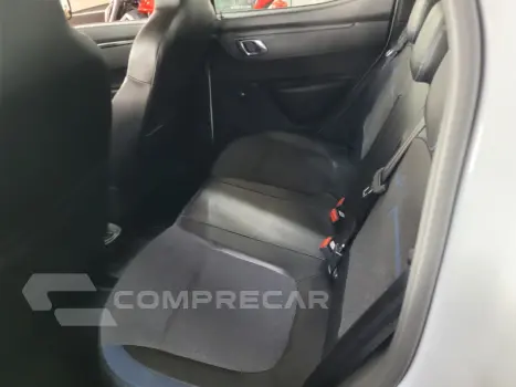 Kwid KWID Intense 1.0 Flex 12V 5p Mec.