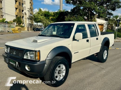 Mitsubishi L200 2.5 Gls 4X4 Cd 8V Turbo Diesel 4P Manual 4 portas