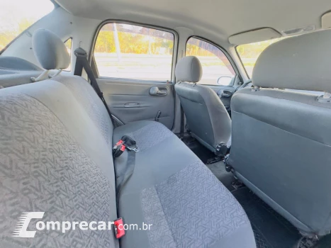 Classic Sedan 1.0 4P VHCE FLEX LS