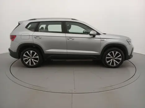 TAOS 1.4 250 TSI TOTAL FLEX HIGHLINE AUTOMÁTICO