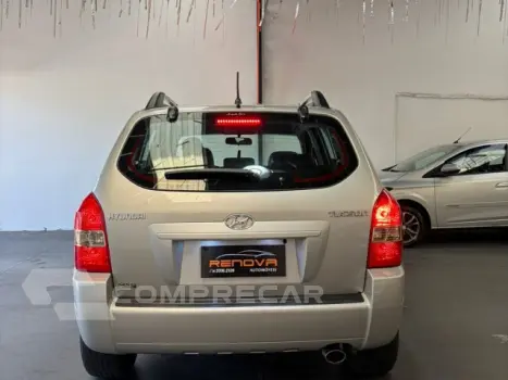 TUCSON - 2.0 MPFI GL 16V 142CV 2WD 4P AUTOMÁTICO