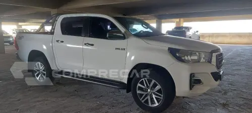 Toyota HILUX 2.8 SRV 4X4 CD 16V DIESEL 4P AUT 4 portas