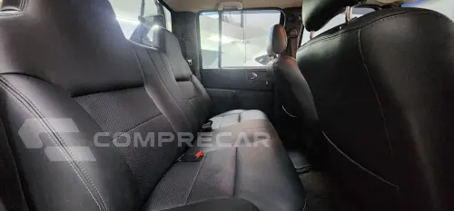 S10 P-Up Executive 2.4 MPFI F.Power CD