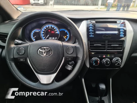 Toyota YARIS 1.3 16V FLEX XL LIVE MULTIDRIVE 4 portas