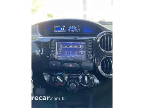 ETIOS 1.5 PLATINUM SEDAN 16V FLEX 4P AUTOMÁTICO