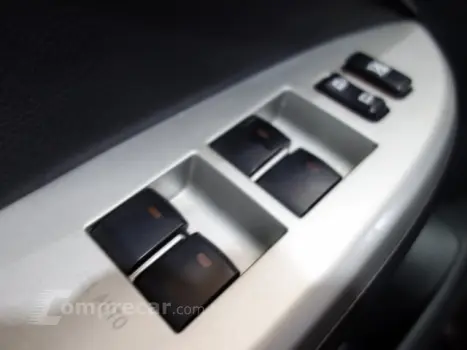 COROLLA - 2.0 XRS 16V 4P AUTOMÁTICO