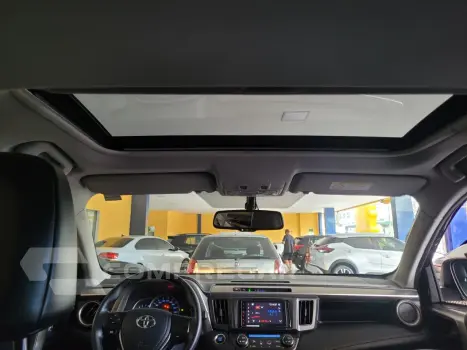 RAV4 2.5 4x4 16V Aut.