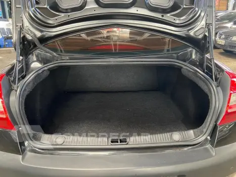 MEGANE SEDAN DYNAMIQUE 1.6 16V 4P