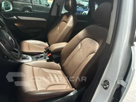 Q3 1.4 TFSI FLEX PRESTIGE PLUS S TRONIC