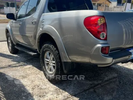 L200 TRITON - 3.2 HPE 4X4 CD 16V TURBO INTERCOOLER 4P AUTOMÁ