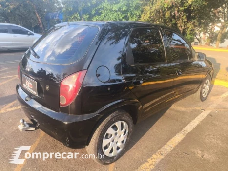 CELTA - 1.0 MPFI LT 8V 4P MANUAL