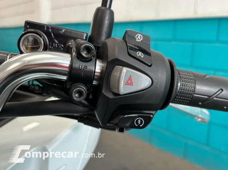 PCX 160 DLX ABS