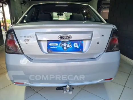 FIESTA 1.6 MPI Class Sedan 8V