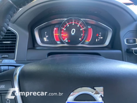 XC60 2.0 4P DYNAMIC T5 TURBO AUTOMÁTICO