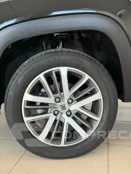 Strada Volcano 1.3 Flex 8V CD