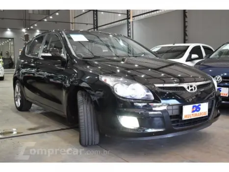 I30 - 2.0 MPFI GLS 16V 4P MANUAL