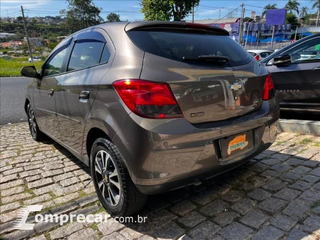 ONIX 1.4 MPFI LTZ 8V