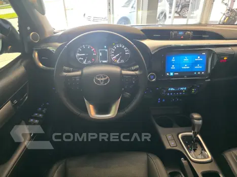 HILUX 2.8 D-4D TURBO DIESEL CD SRX 4X4 AUTOMÁTICO