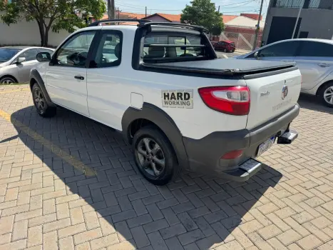 Strada Hard Working 1.4 CD 2016 3 portas Completa