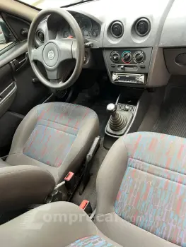 CELTA 1.0 MPFI Life 8V