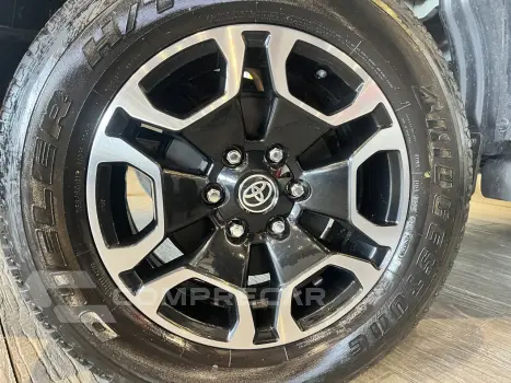 Hilux Caminhonete 2.8 16V SRV 4X4 DIESEL CABINE DUPLA AUTOMÁ