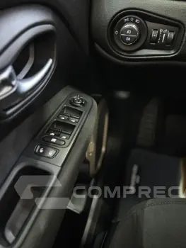 RENEGADE 1.8 16V Longitude