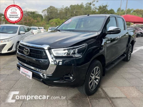 Toyota HILUX 2.8 D-4D TURBO DIESEL CD SRX 4X4 AUTOMÁTICO 4 portas