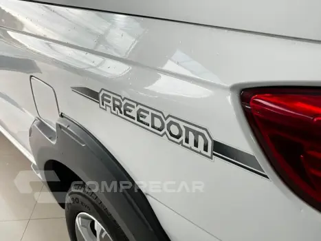 Strada Freedom 1.4 Flex 8V CS