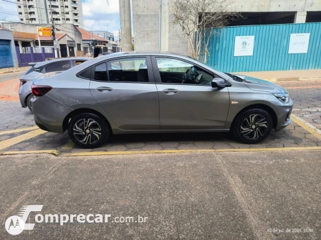 ONIX SEDAN Plus LT 1.0 12V TB Flex Mec.