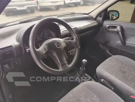 Corsa Sedan 1.6 4P SUPER